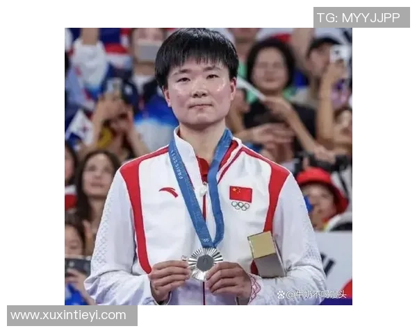 成都羽毛球队阵地战解析：如何在全国赛场上夺得胜利与荣耀