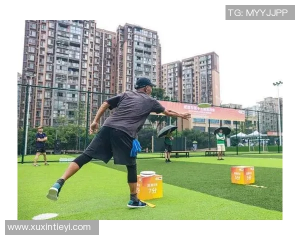 成都飞盘队在极限运动会中的默契配合与精彩表现分析